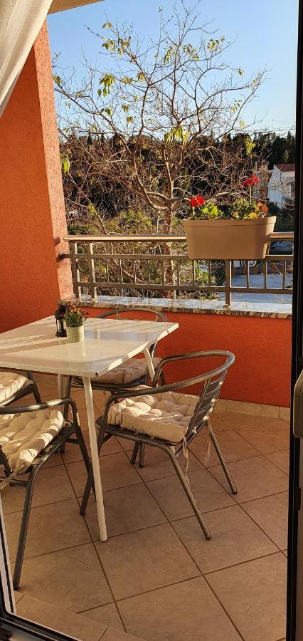 Tomislav Apartment Makarska Bagian luar foto
