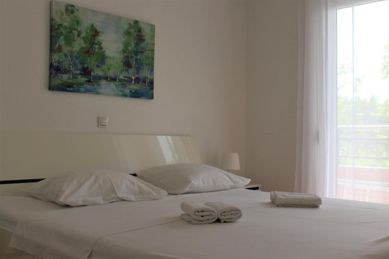 Tomislav Apartment Makarska Bagian luar foto