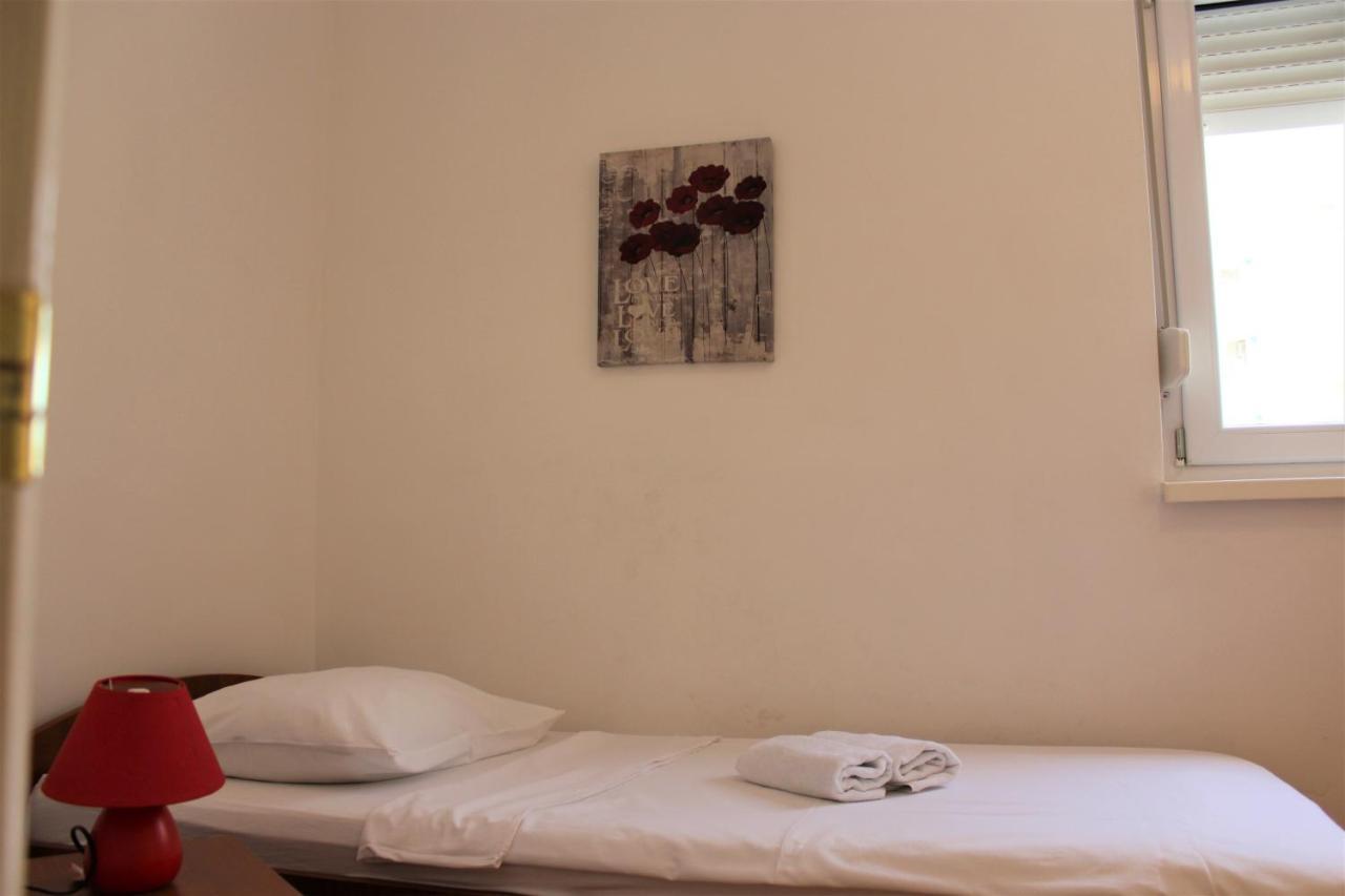 Tomislav Apartment Makarska Bagian luar foto